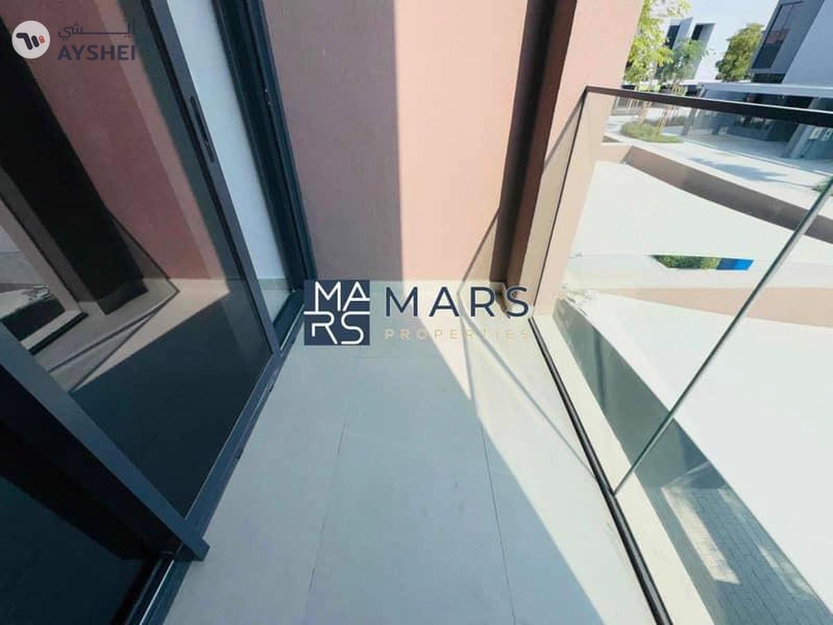 Luxurious brand new 3 bedroom villa in robinia just in 155k-15-15