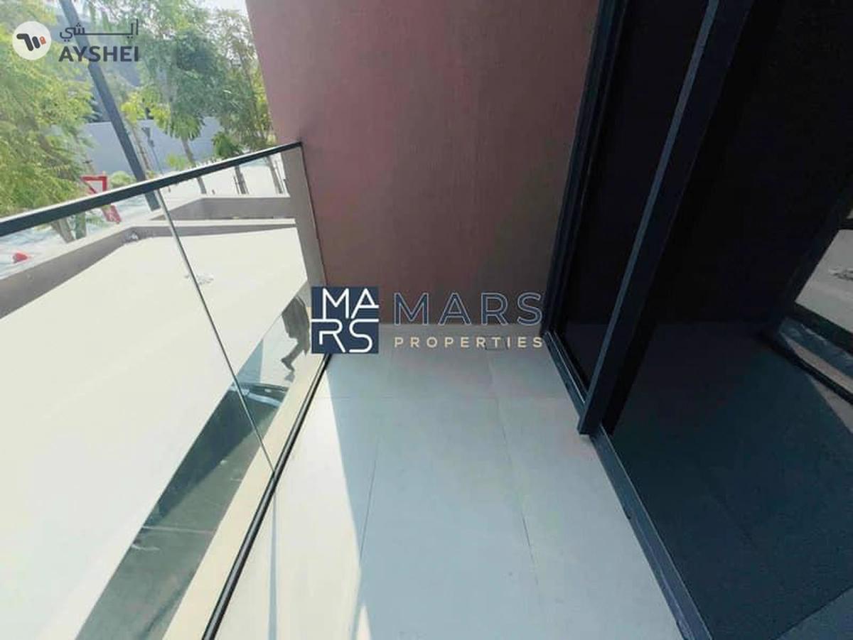 Luxurious brand new 3 bedroom villa in robinia just in 155k-16-16