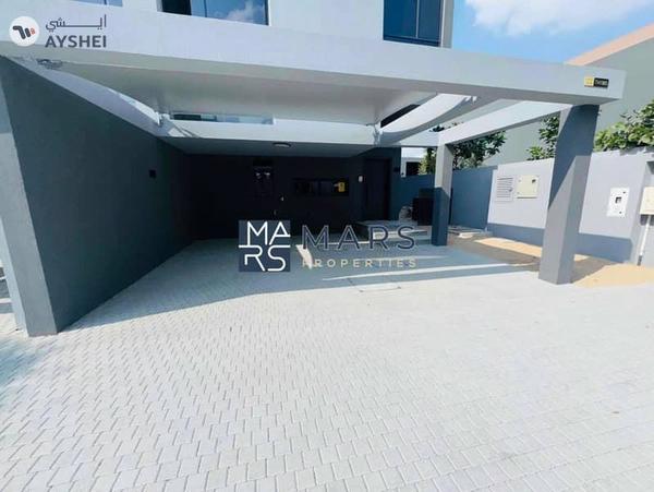 Luxurious brand new 3 bedroom villa in robinia just in 155k