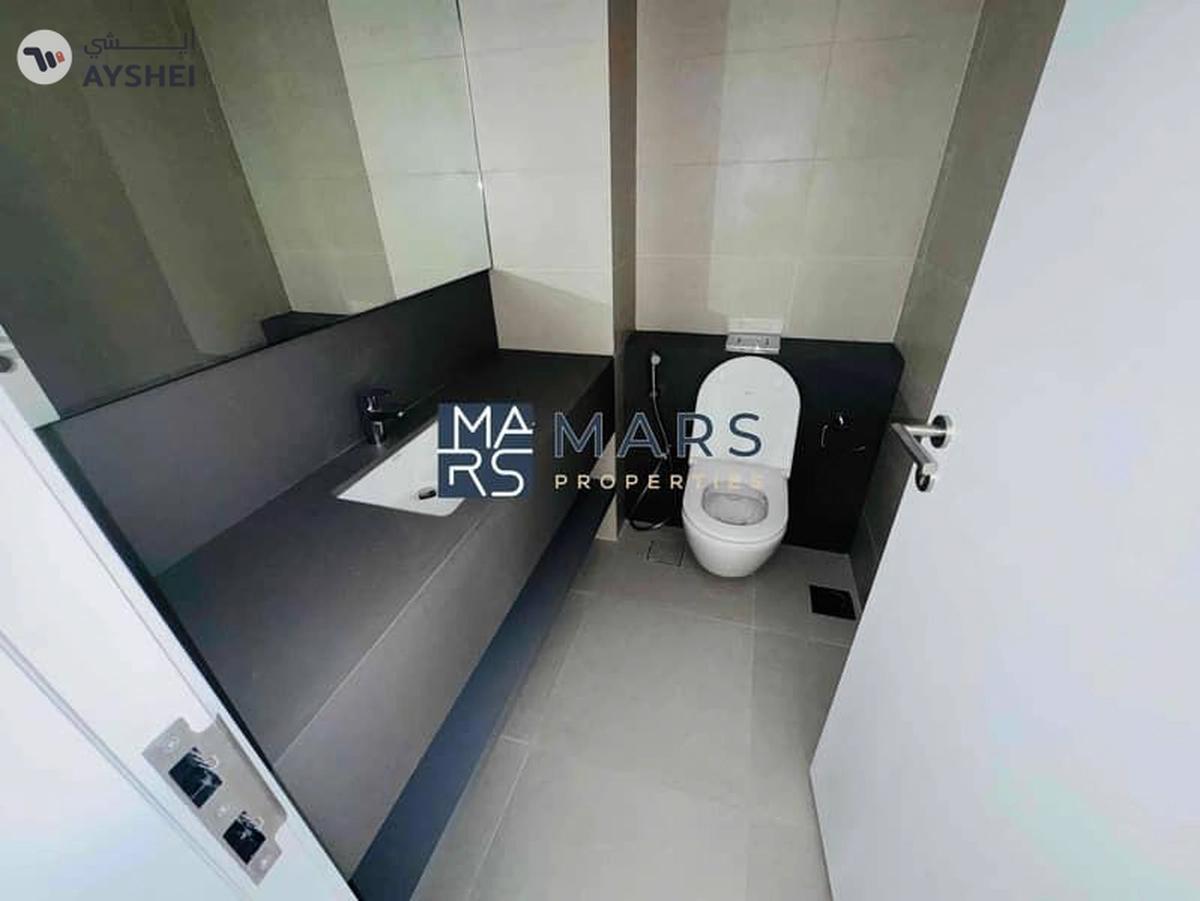 Luxurious brand new 3 bedroom villa in robinia just in 155k-7-7