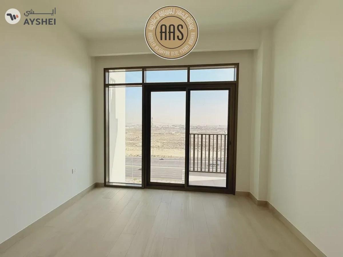 Ready to move 1bhk apartment with chiller free-1-1