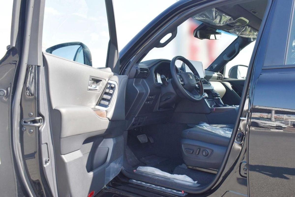 Toyota Land Cruiser Toyota Land Cruiser GXR 3.3L Diesel Full Option MY2025-18-18