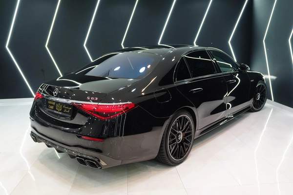Mercedes-Benz S63 AMG E Performance 2024