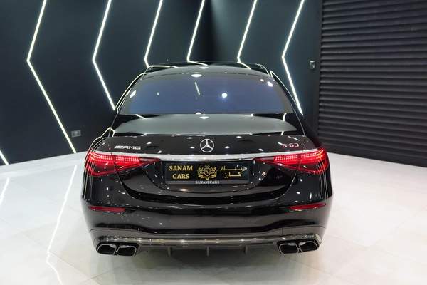 Mercedes-Benz S63 AMG E Performance 2024