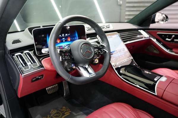 Mercedes-Benz S63 AMG E Performance 2024