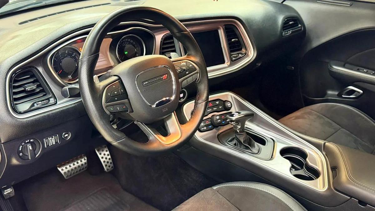 2019 Dodge Challenger 392 R/T Scat pack 6.4L GCC-2-2