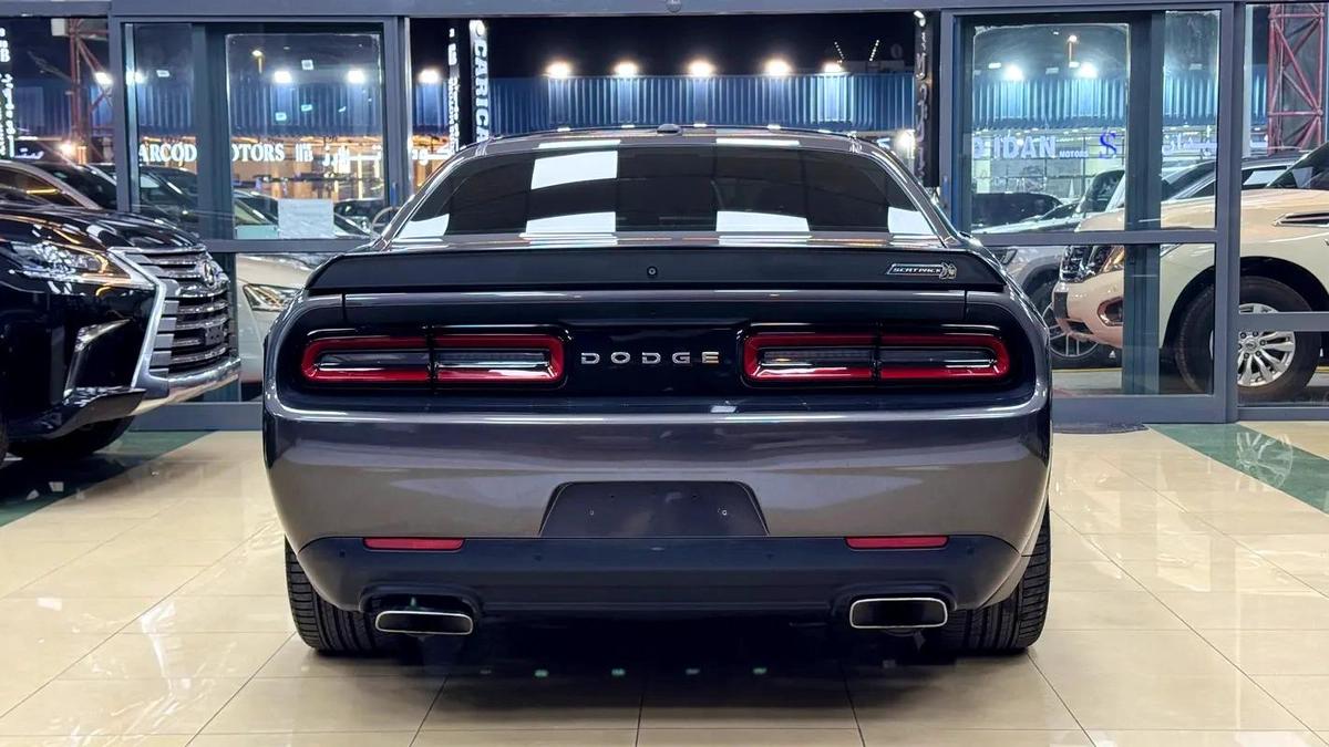 2019 Dodge Challenger 392 R/T Scat pack 6.4L GCC-10-10