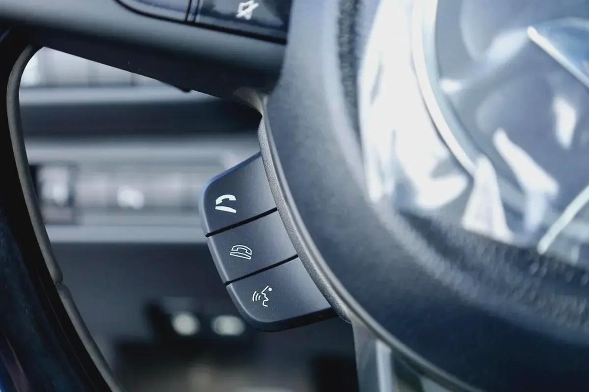 Suzuki Swift 2026/ GLX 1.2L/ Available Now-10-10