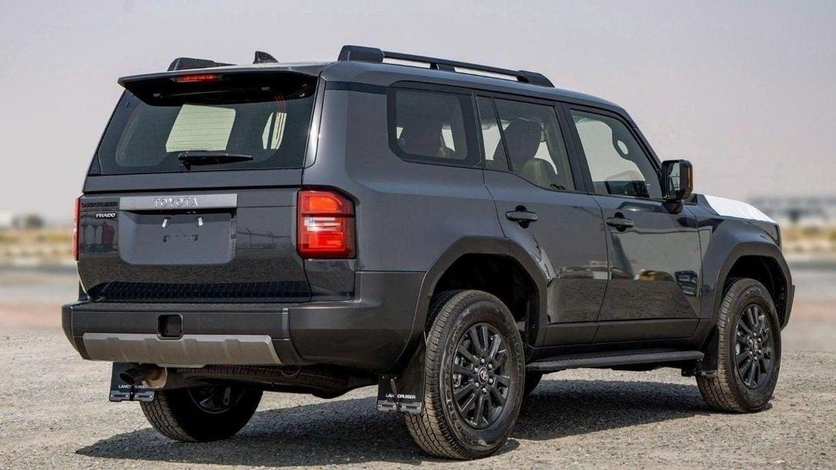 Toyota Prado 250 TXL 2.7P AT LIMITED – GREY-4-4