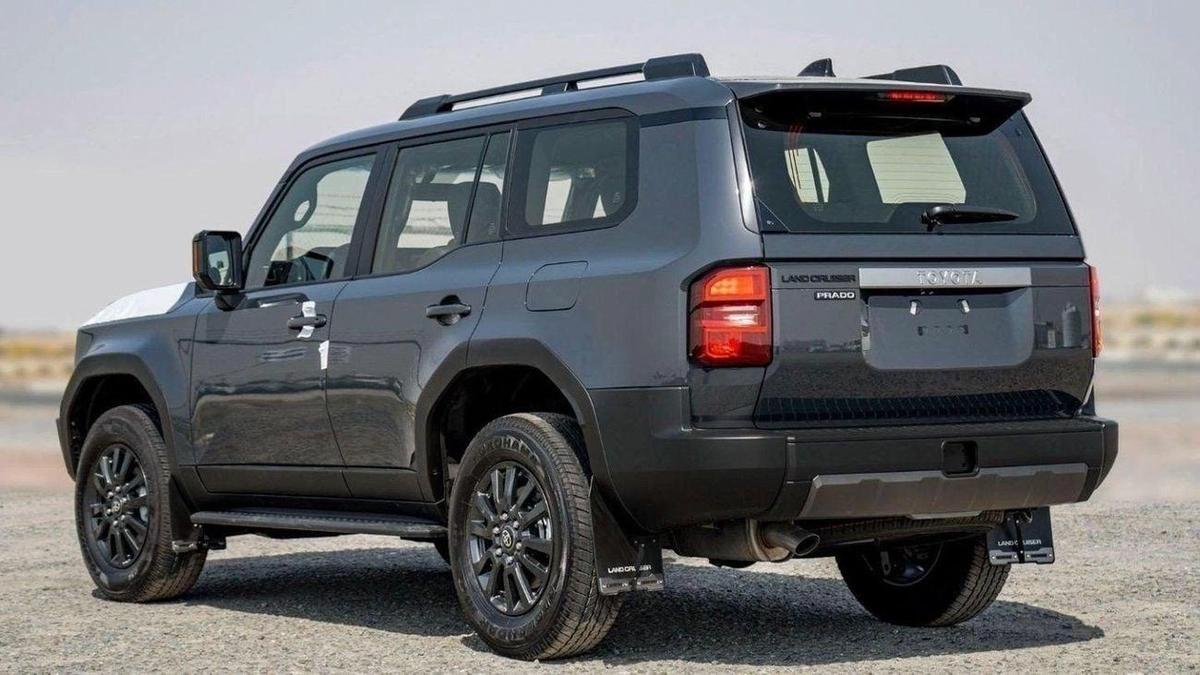 Toyota Prado 250 TXL 2.7P AT LIMITED – GREY-5-5