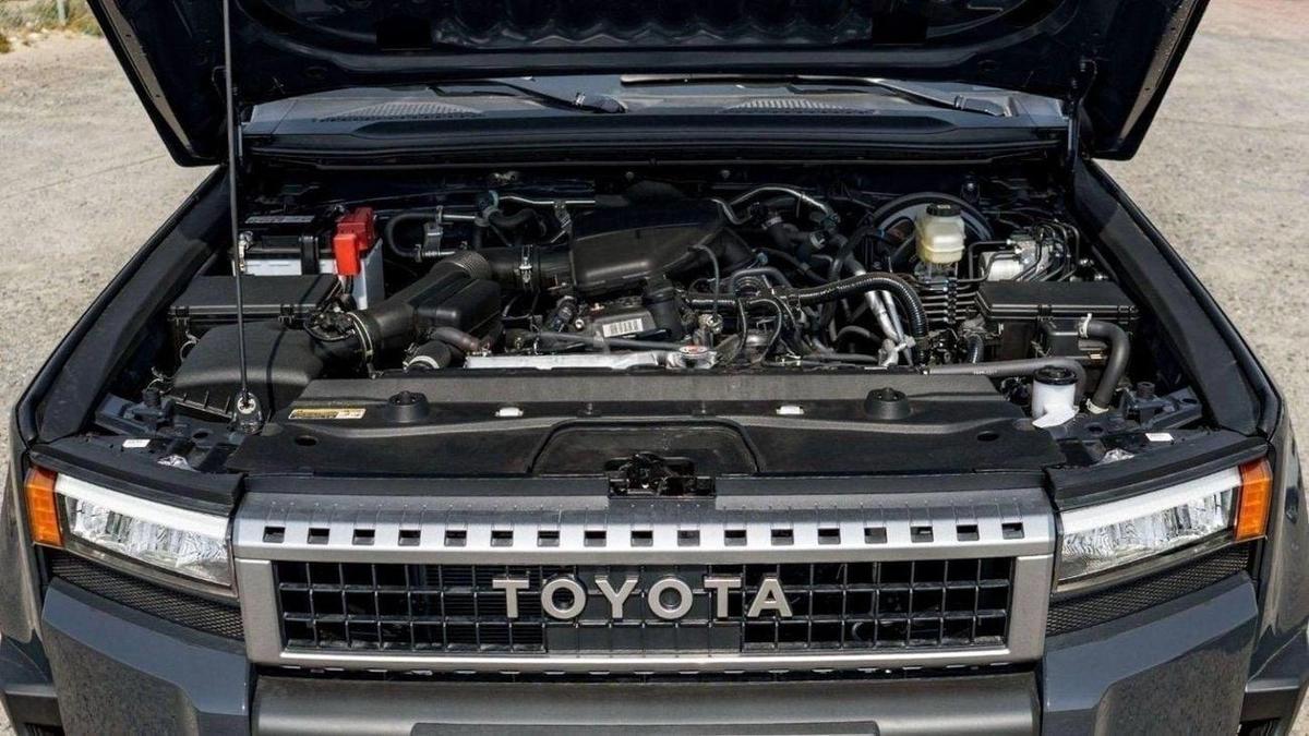 Toyota Prado 250 TXL 2.7P AT LIMITED – GREY-19-19