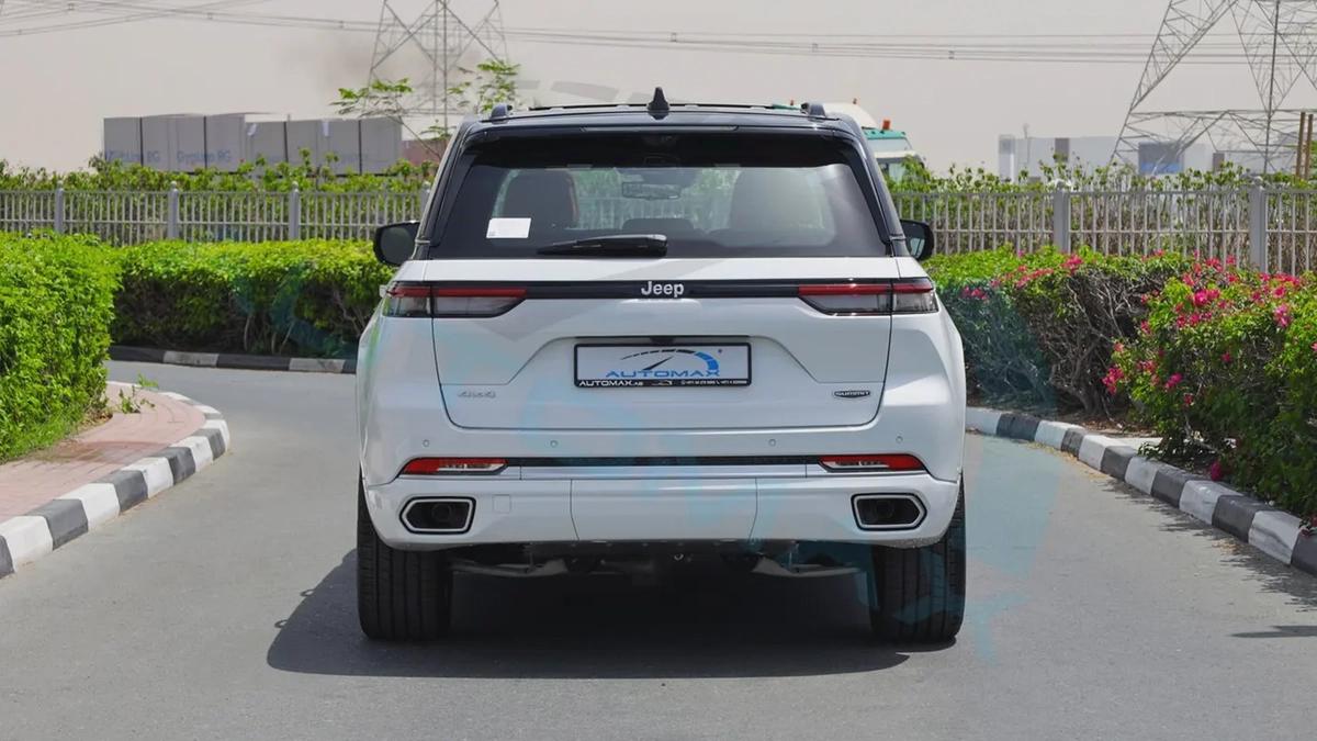 ( 5 Years Warranty + 5 Years Service ) 2025 JEEP GRAND CHEROKEE SUMMIT RESERVE NIGHT VISION GCC 0Km-5-5