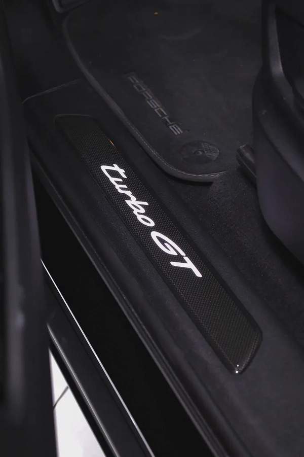 PORSCHE CAYENNE COUPE GCC - TURBO GT FULL CARBON