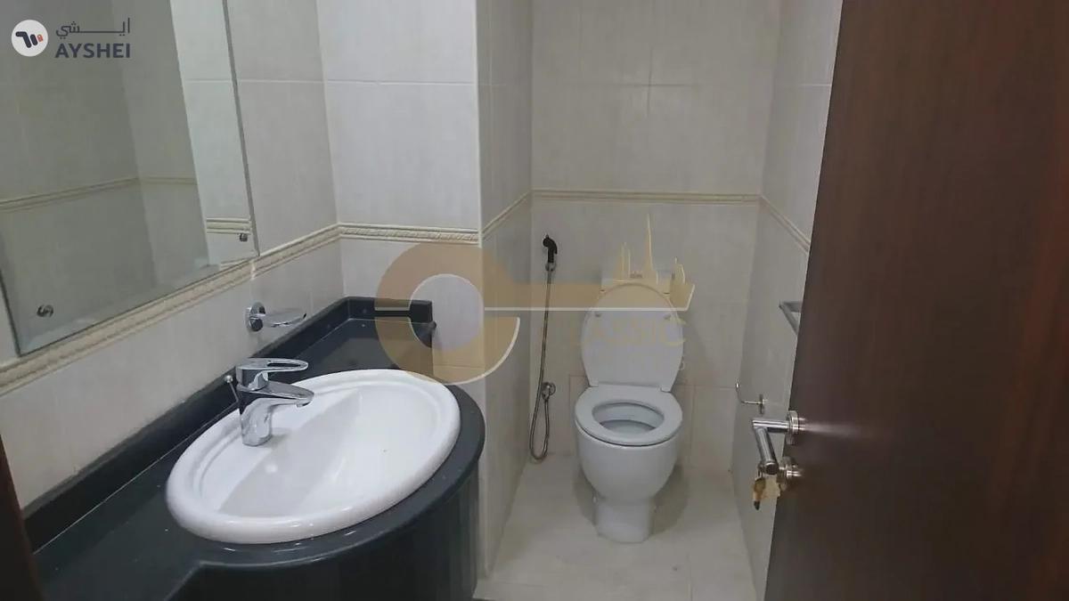 1 Bedroom | High Floor | Elegant Sea View-5-5