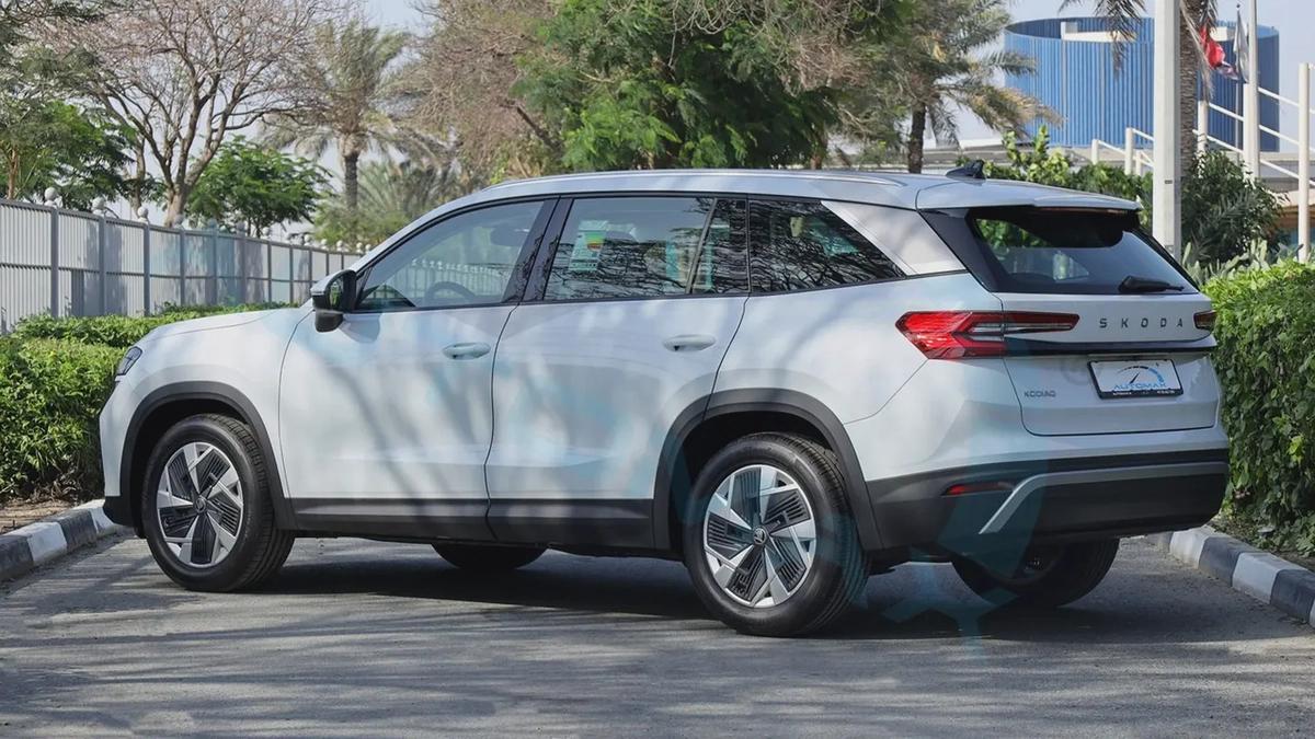 ( Only For Export ) 2025 Škoda Kodiaq Selection 1.4T FWD GCC BRAND NEW-4-4