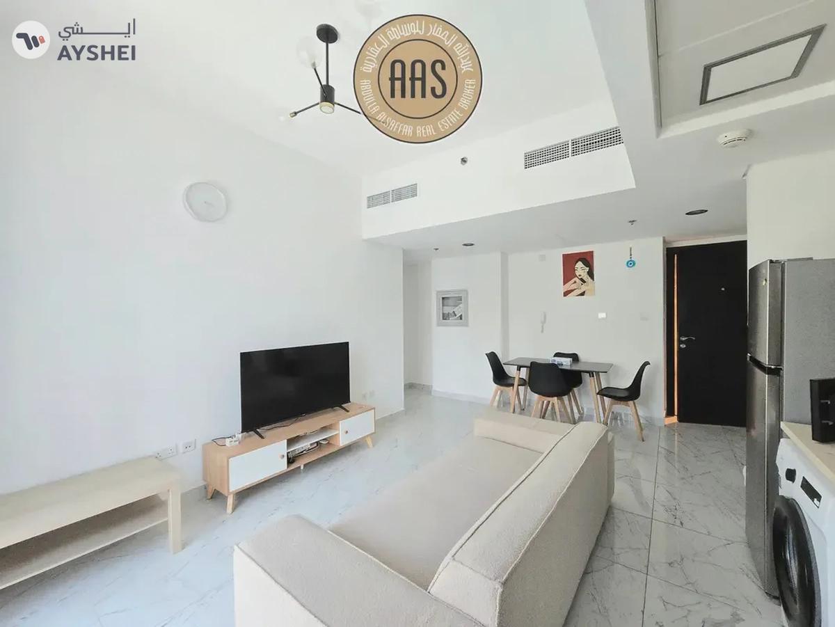 Spacious Apartment ! Fully furnished ! With All Aminities ! Ready to Move-6-6