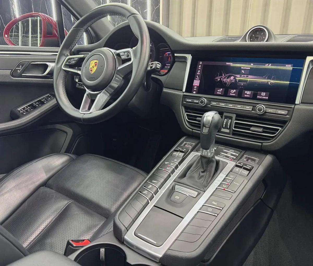 Porsche Macan 2021 GCC specs for 160,000.00 AED-15-15