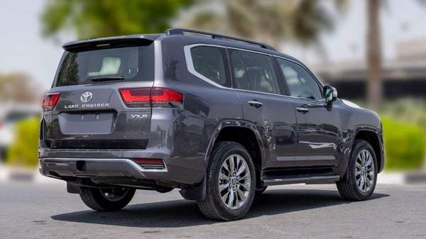 Toyota Land Cruiser Toyota land cruiser VXR 3.3L Diesel Full Option 2025