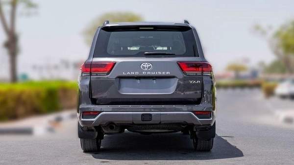 Toyota Land Cruiser Toyota land cruiser VXR 3.3L Diesel Full Option 2025