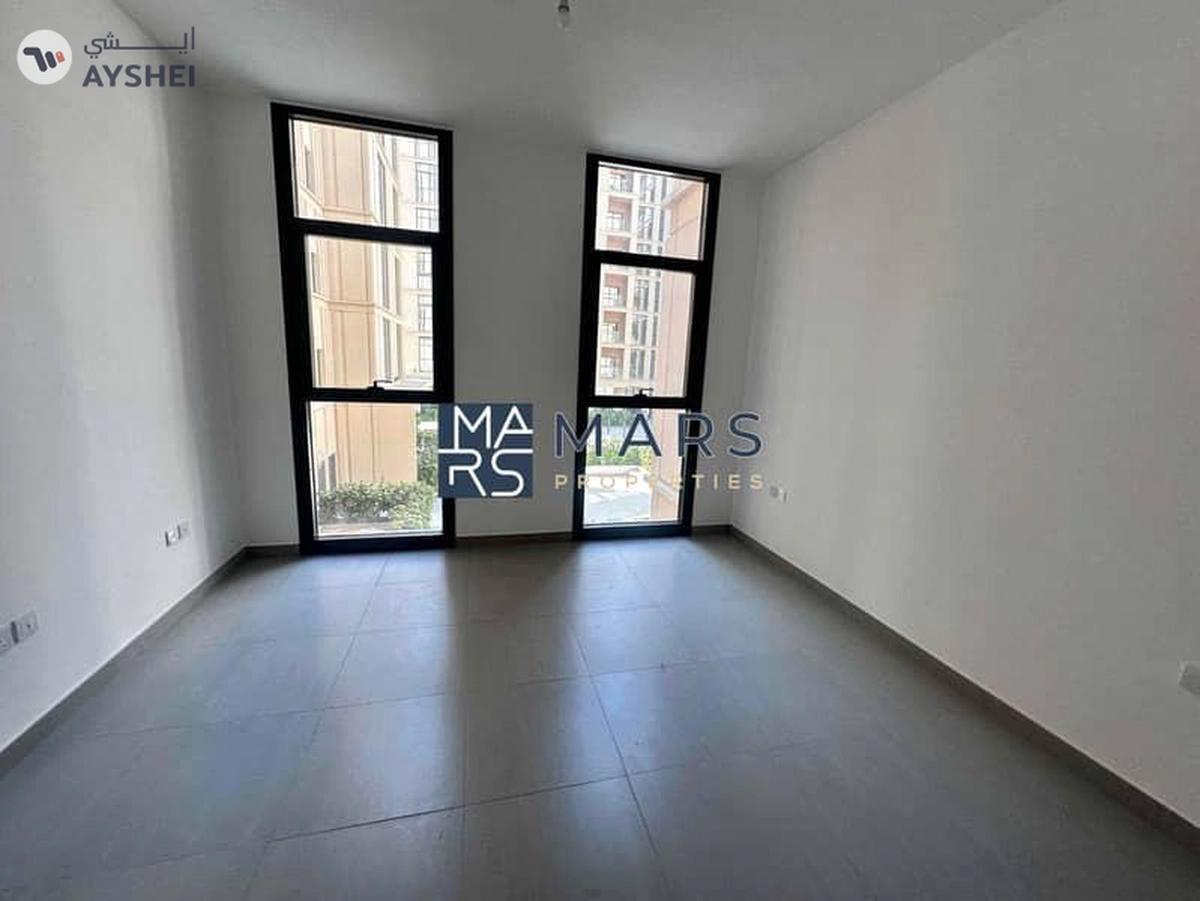 Brand new studio available for rent-5-5