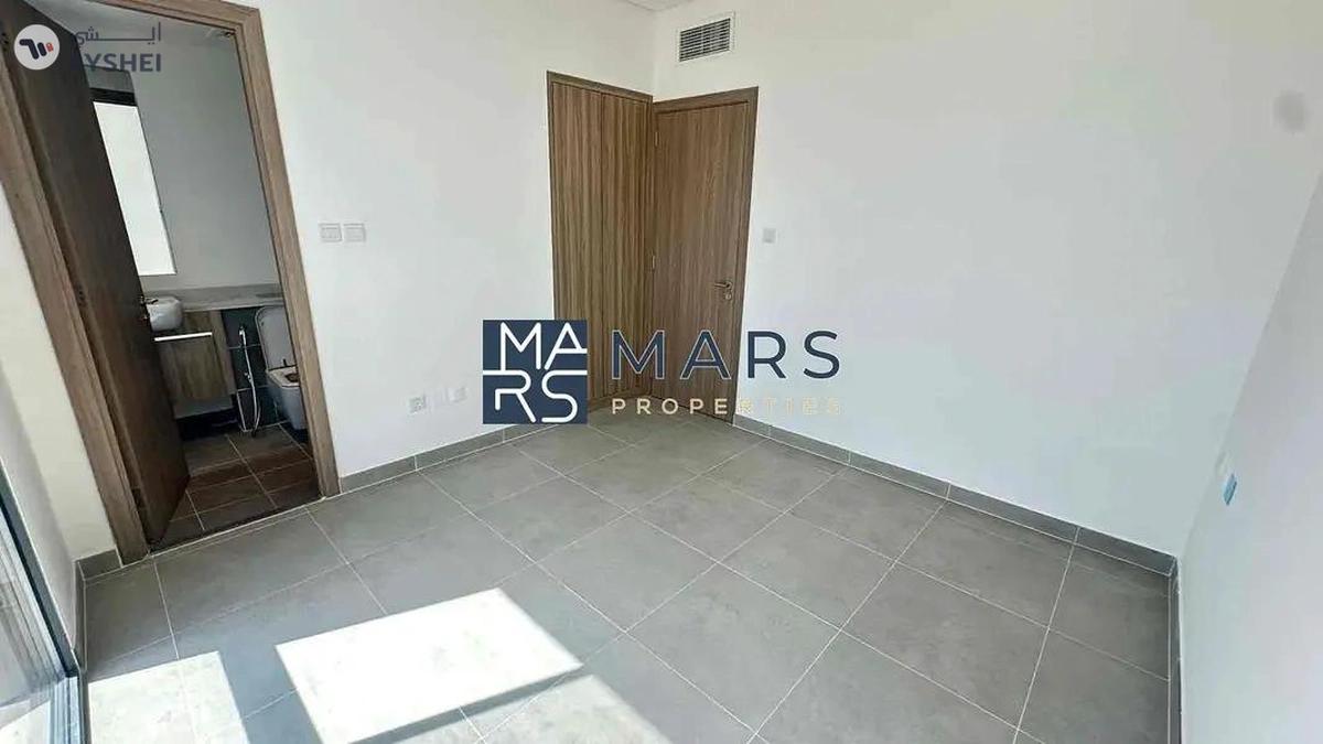 π‘ Luxurious Brand New 4-Bedroom Villa in Ajmal Makan β Your Perfect Waterfront Retreat! π-10-10