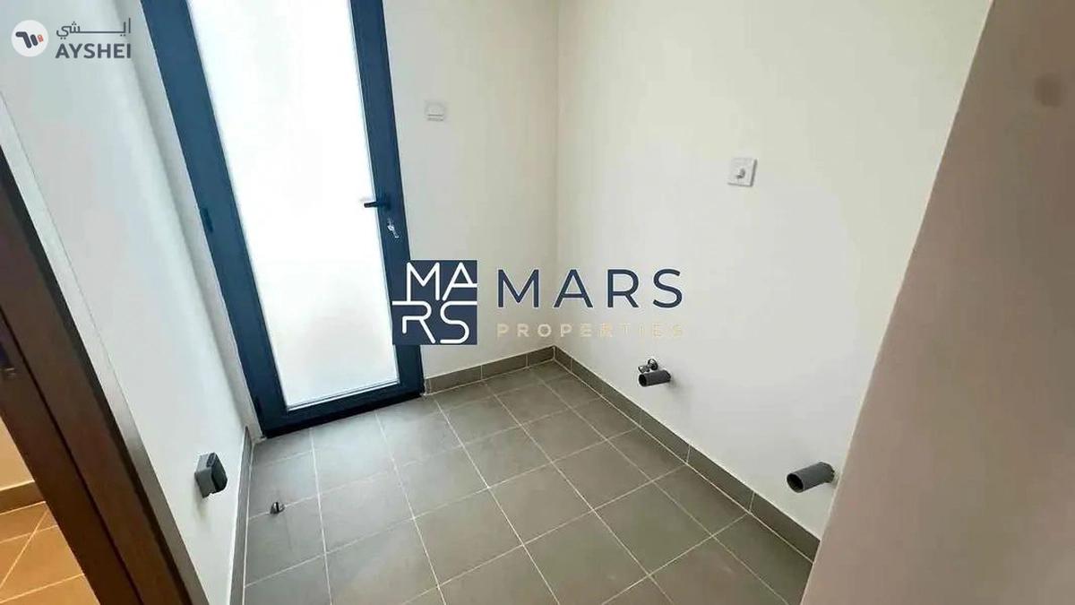 π‘ Luxurious Brand New 4-Bedroom Villa in Ajmal Makan β Your Perfect Waterfront Retreat! π-18-18