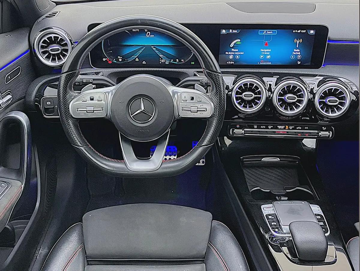 AED 1,560 PM | MERCEDES A250 AMG| 2.0L FWD | WELL MAINTAINED | 0% DOWNPAYMENT-11-11