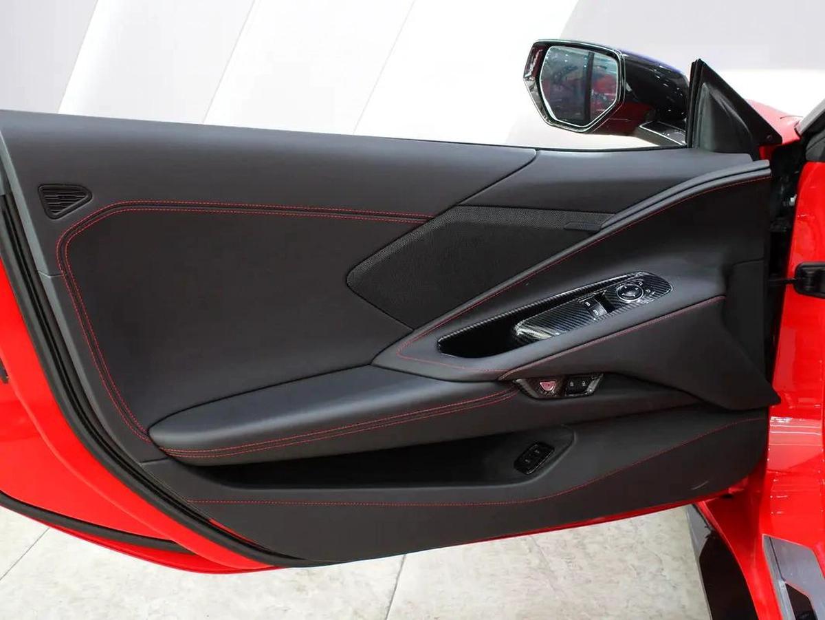 2021 - CHEVROLET CORVETTE STINGRAY V8-7-7