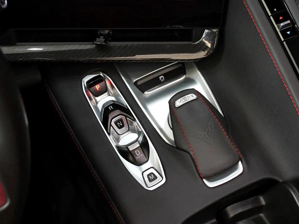 2021 - CHEVROLET CORVETTE STINGRAY V8-5-5