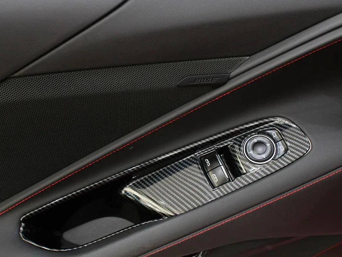 2021 - CHEVROLET CORVETTE STINGRAY V8-10-10