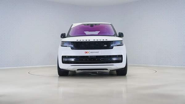 Special Offer | AED 7,067 PM | Special Colour, 23in Wheels | P530 HSE