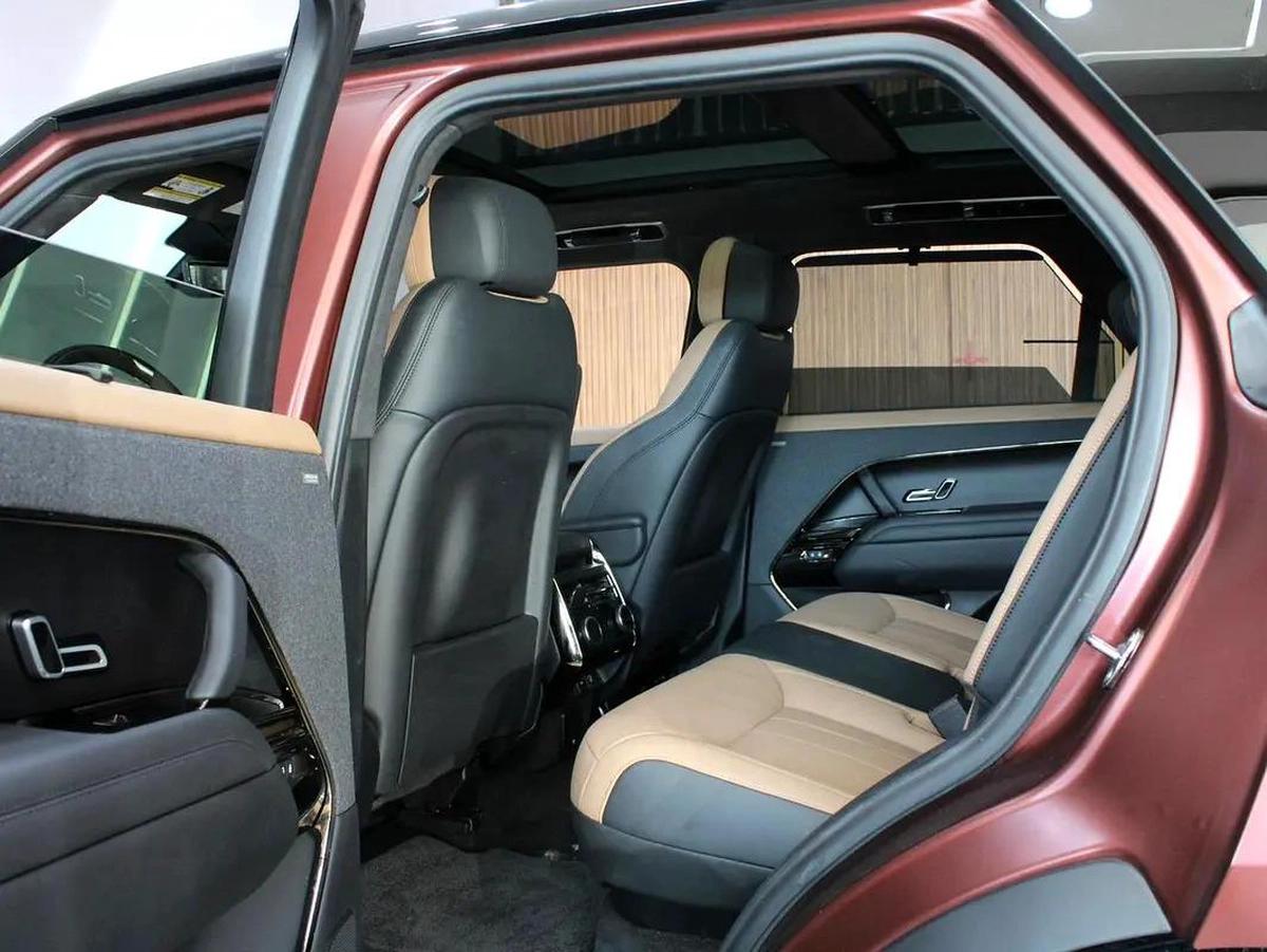 2025 - Range Rover Sport Autobiography P550e Hybird-2-2