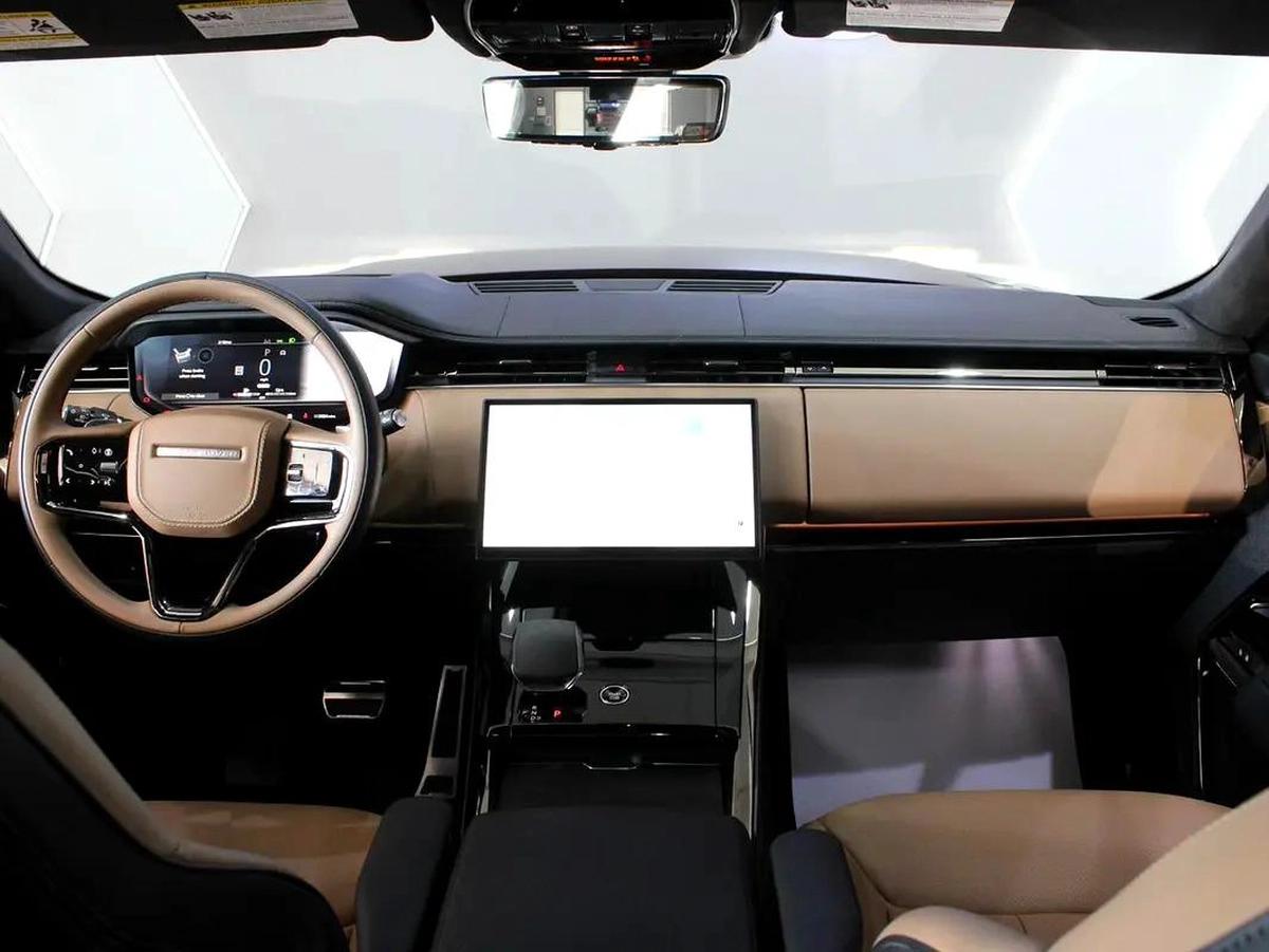 2025 - Range Rover Sport Autobiography P550e Hybird-13-13