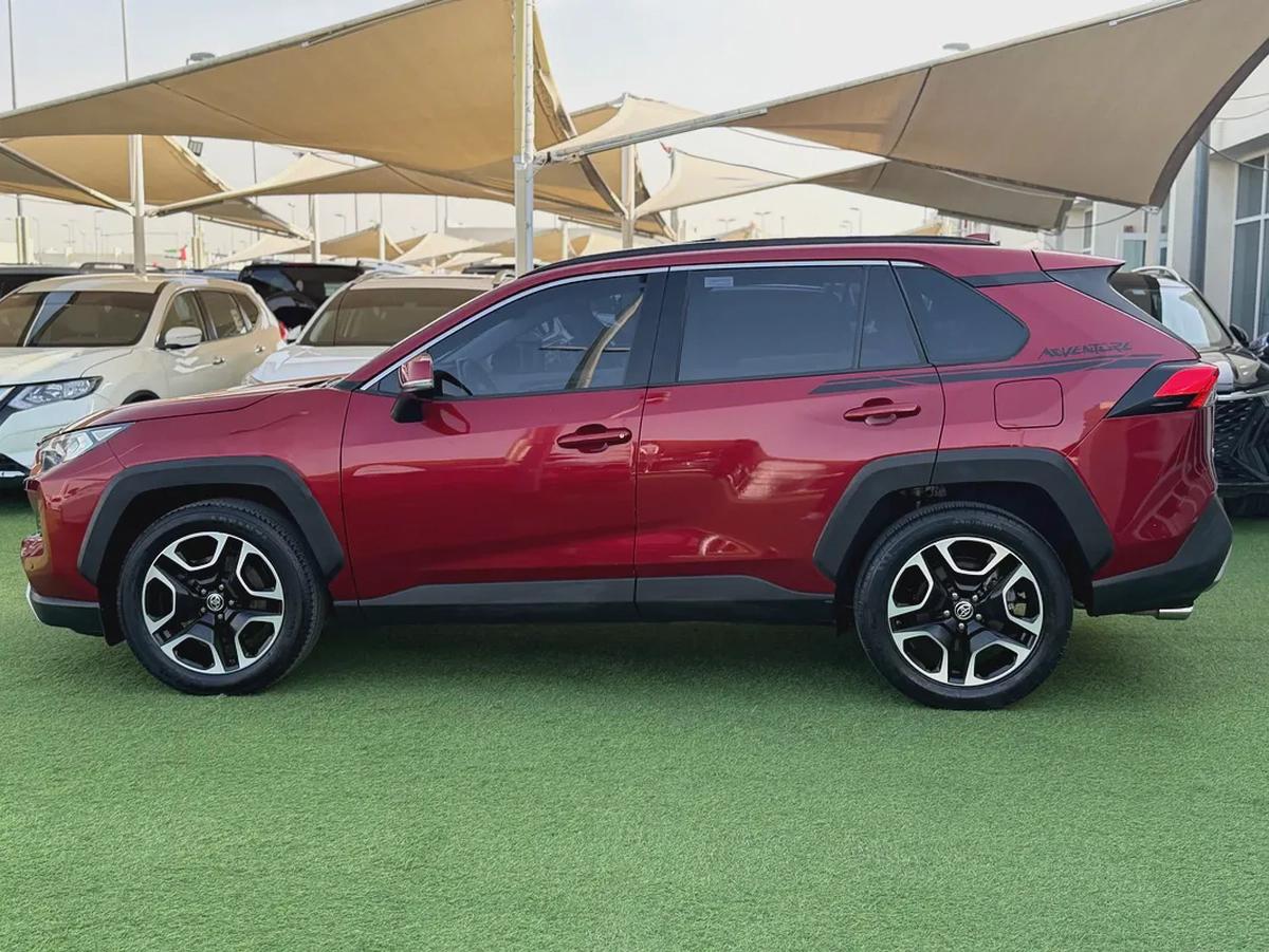 Toyota Rav 4 Adventure 2021 - GCC-FREE ACCIDENT —ORIGINAL PAINT Excellent Condition—SERVICE AGENCY-6-6