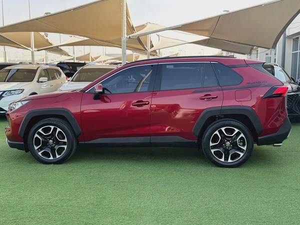 Toyota Rav 4 Adventure 2021 - GCC-FREE ACCIDENT —ORIGINAL PAINT Excellent Condition—SERVICE AGENCY