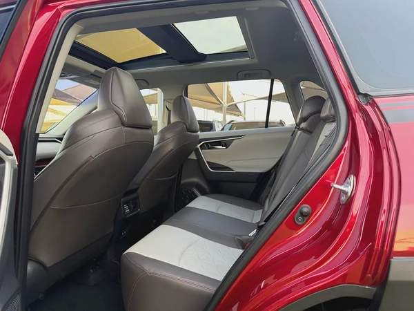 Toyota Rav 4 Adventure 2021 - GCC-FREE ACCIDENT —ORIGINAL PAINT Excellent Condition—SERVICE AGENCY