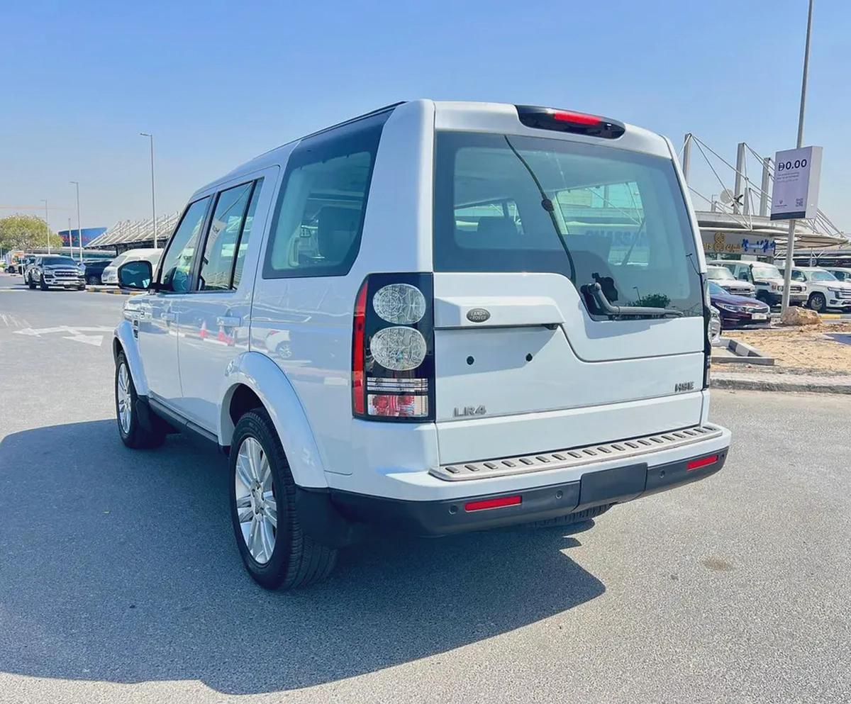 LAND ROVER LR4 2016 FULL OPTION GCC SPEC-5-5