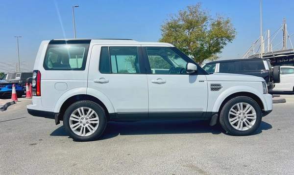 LAND ROVER LR4 2016 FULL OPTION GCC SPEC