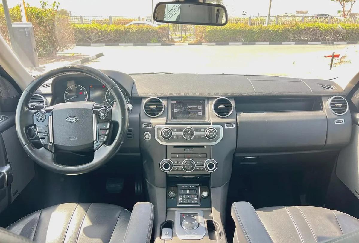 LAND ROVER LR4 2016 FULL OPTION GCC SPEC-10-10