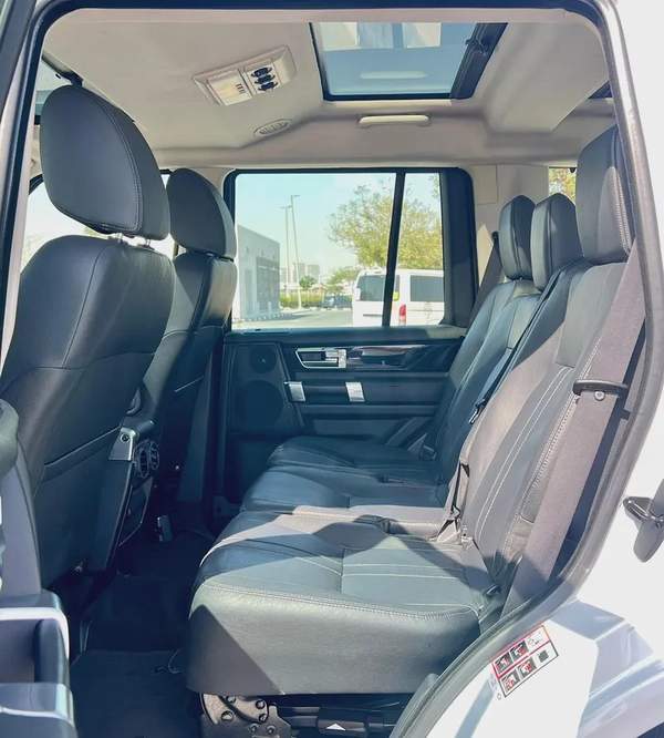 LAND ROVER LR4 2016 FULL OPTION GCC SPEC