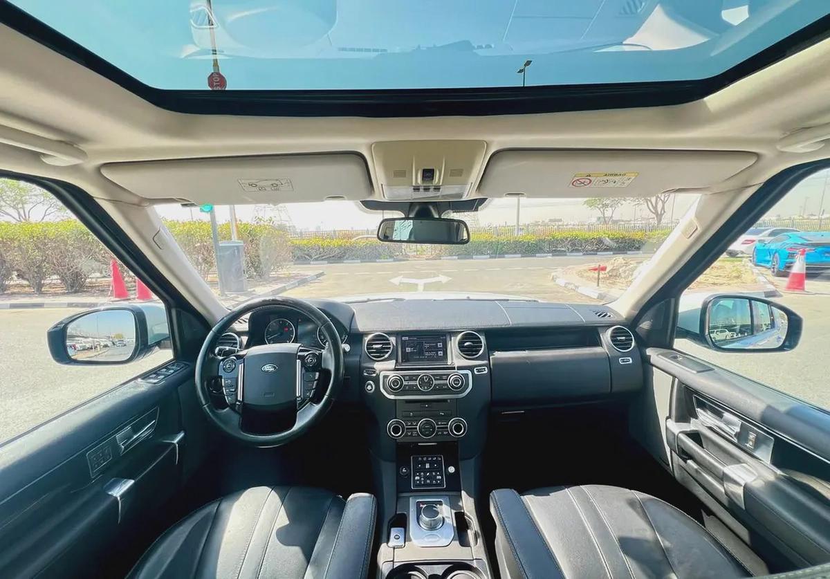 LAND ROVER LR4 2016 FULL OPTION GCC SPEC-17-17