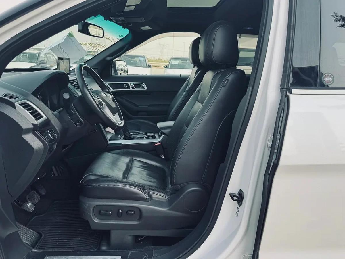 FORD EXPLORER | LIMITED| 2012 | ONLY : 88622 KM | JAPAN IMPORT | CLEAN TITLE-8-8