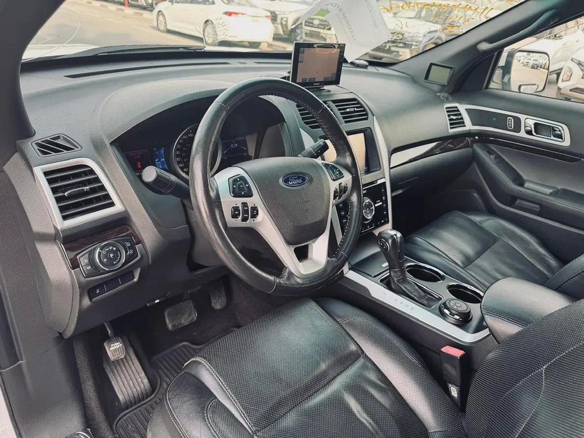 FORD EXPLORER | LIMITED| 2012 | ONLY : 88622 KM | JAPAN IMPORT | CLEAN TITLE-9-9