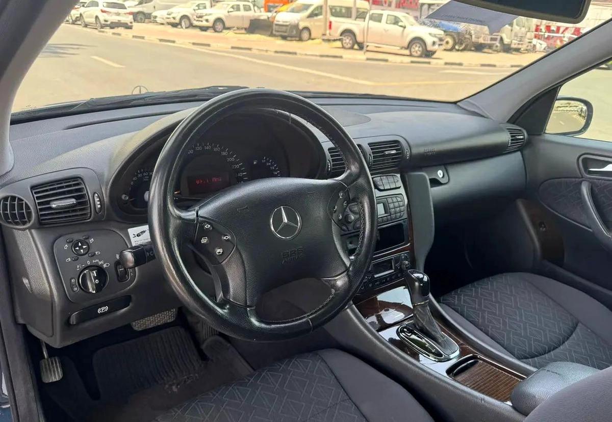 BENZ C240 | 2002 | CLEAN CAR | JAPAN IMPORT-13-13