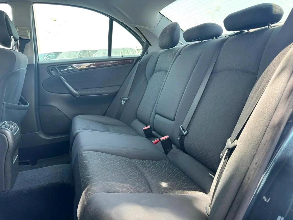 BENZ C240 | 2002 | CLEAN CAR | JAPAN IMPORT-7-7