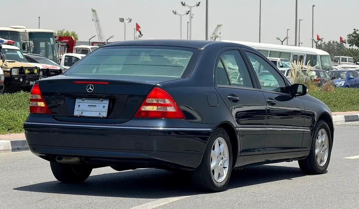 BENZ C240 | 2002 | CLEAN CAR | JAPAN IMPORT-4-4