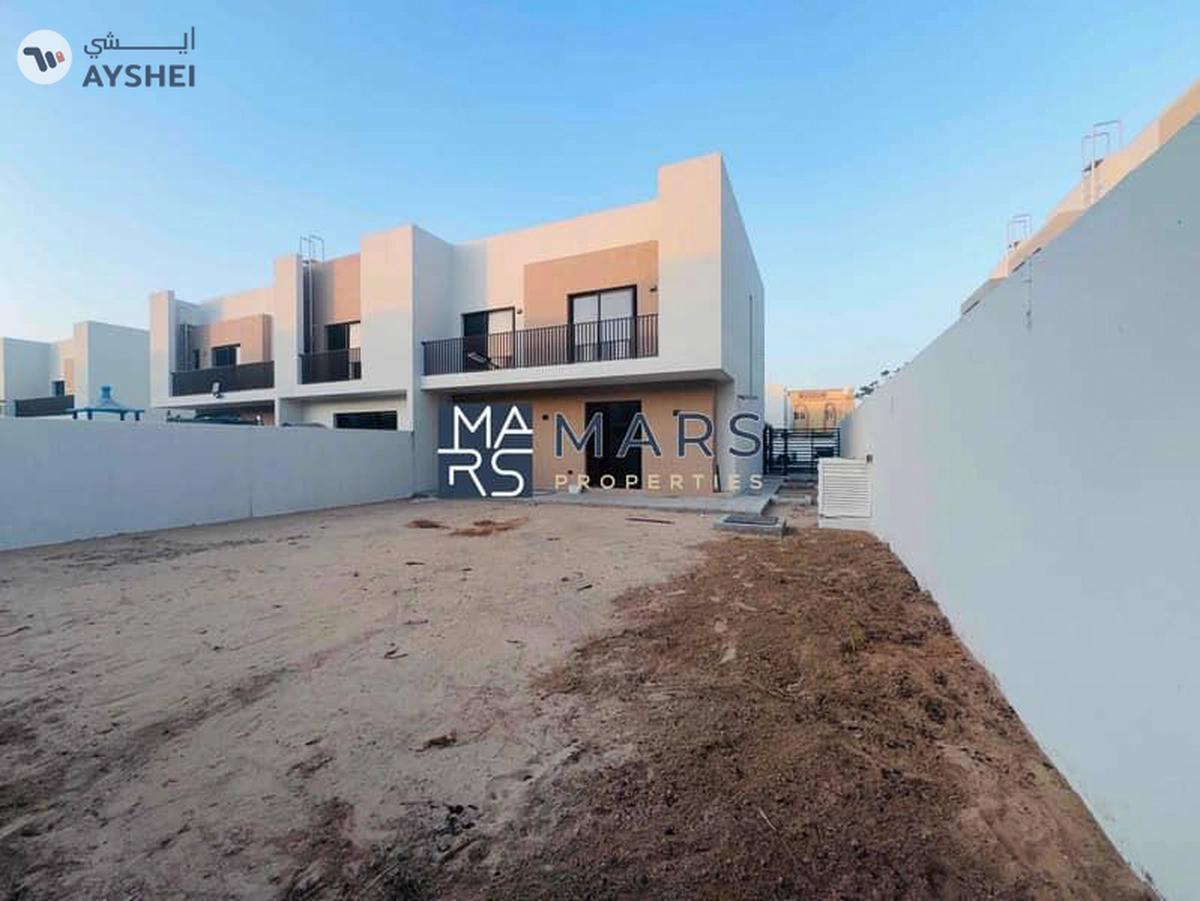 Luxury 4 bedroom villa available for rent innasma residence just in 160k-15-15