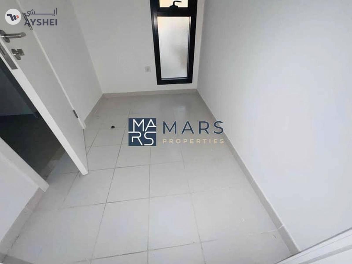 Luxury 4 bedroom villa available for rent innasma residence just in 160k-18-18