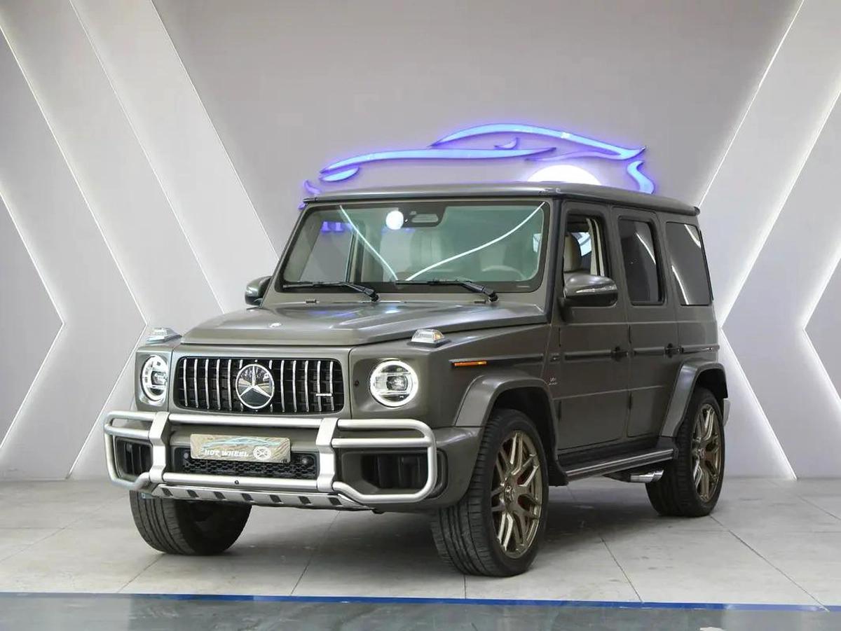 2025 - Mercedes-Benz G63 AMG V8 with warranty-0-0