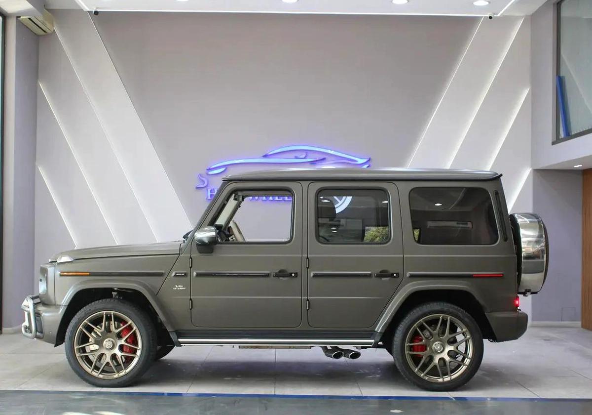 2025 - Mercedes-Benz G63 AMG V8 with warranty-15-15